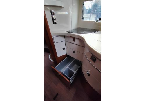 Autocaravana Integral CARTHAGO chic c-line 5.0 L Superior de Ocasión