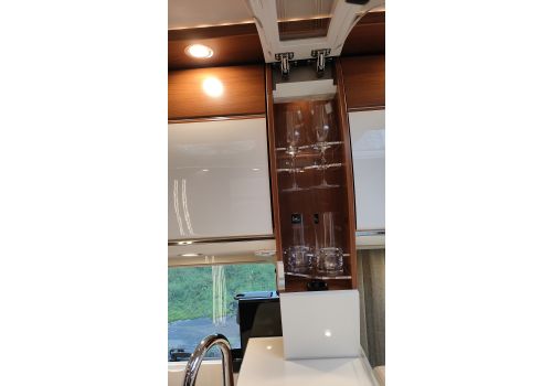 Autocaravana Integral CARTHAGO chic c-line 5.0 L Superior de Ocasión