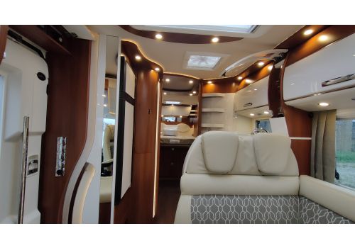 Autocaravana Integral CARTHAGO chic c-line 5.0 L Superior de Ocasión