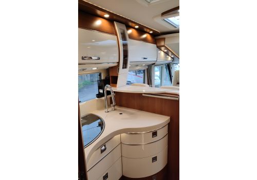 Autocaravana Integral CARTHAGO chic c-line 5.0 L Superior de Ocasión