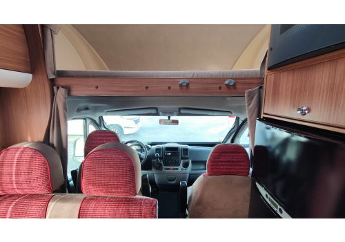Autocaravana Capuchina ADRIA Sport A 660DP de Ocasión