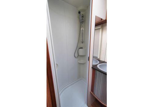 Autocaravana Capuchina ADRIA Sport A 660DP de Ocasión
