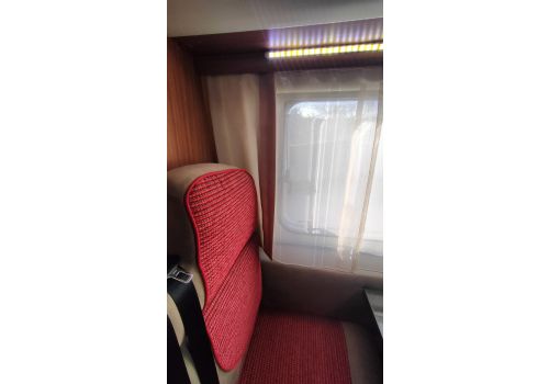 Autocaravana Capuchina ADRIA Sport A 660DP de Ocasión