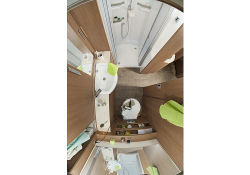 Autocaravana Perfilada DETHLEFFS 4-travel T 6966-4 modelo 2017 de Ocasión