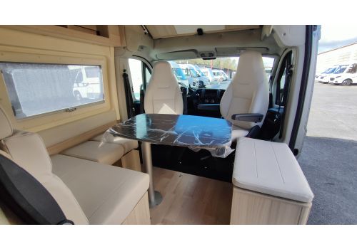 Furgoneta Cámper DREAMER Camper Five Fun Nueva en Venta