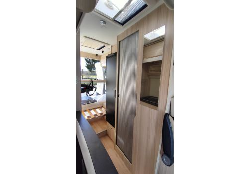 Furgoneta Cámper DREAMER Camper Five Fun Nueva en Venta