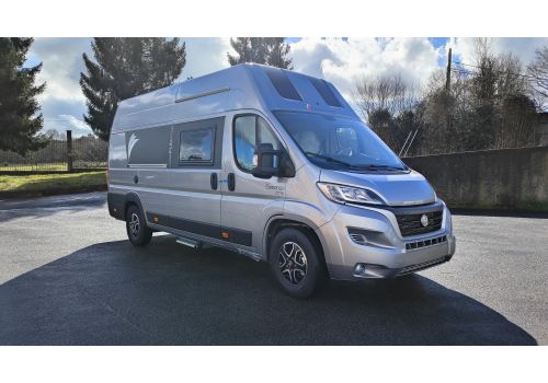 Furgoneta Cámper DREAMER Camper Five Fun Nueva en Venta