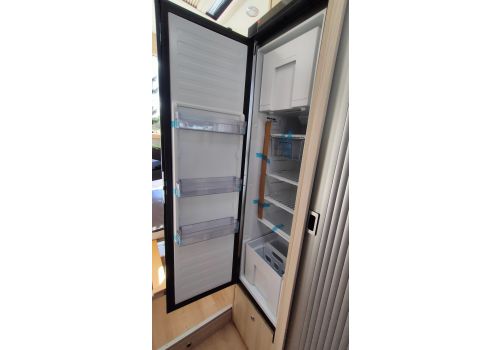 Furgoneta Cámper DREAMER Camper Five Fun Nueva en Venta