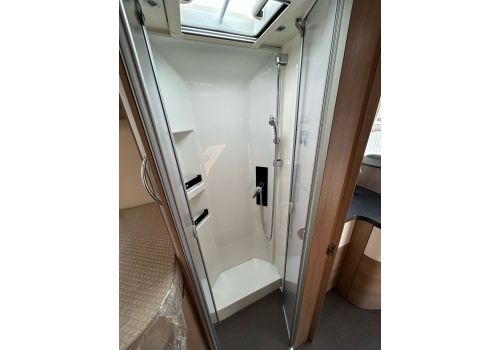 Autocaravana Perfilada CARTHAGO C-tourer T 145 LE RB de Ocasión