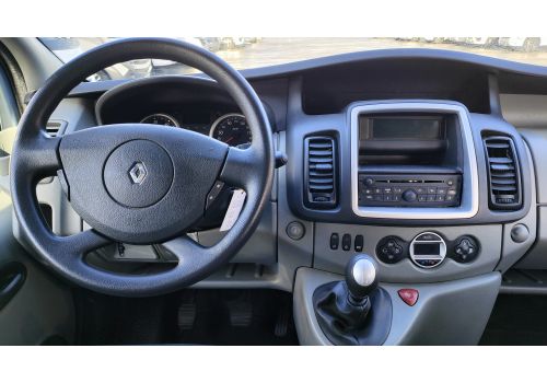 Furgoneta Van RENAULT Trafic de Ocasión