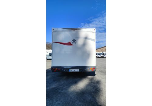 Autocaravana Perfilada ELNAGH Baron 73 de Ocasión