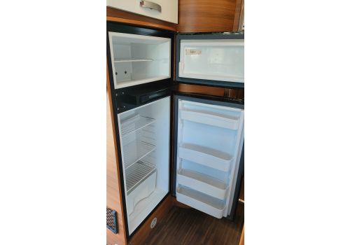 Autocaravana Perfilada ELNAGH Baron 73 de Ocasión