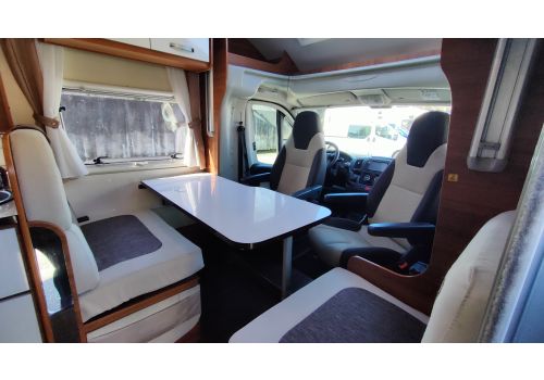 Autocaravana Perfilada ELNAGH Baron 73 de Ocasión