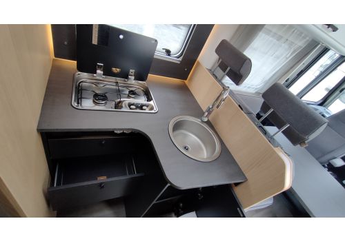 Autocaravana Integral SUNLIGHT I69L automática de Ocasión