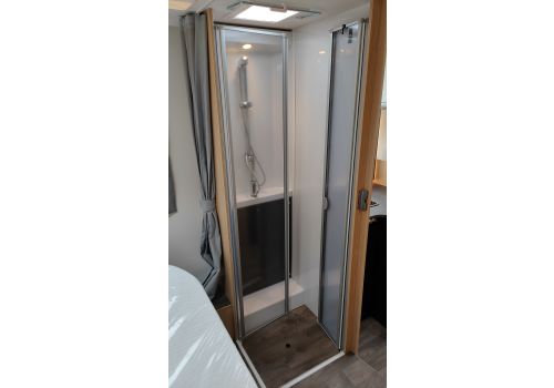 Autocaravana Integral SUNLIGHT I69L automática de Ocasión