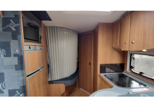 Autocaravana Perfilada BURSTNER T625 de Ocasión