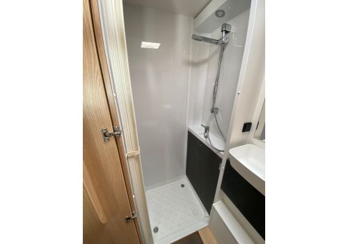 Autocaravana Capuchina SUNLIGHT A 68 de Ocasión