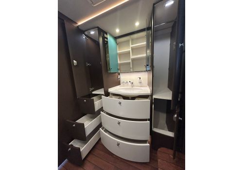 Autocaravana Integral CONCORDE Charisma 920 G de Ocasión