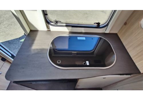 Autocaravana Perfilada SUNLIGHT V60 de Ocasión