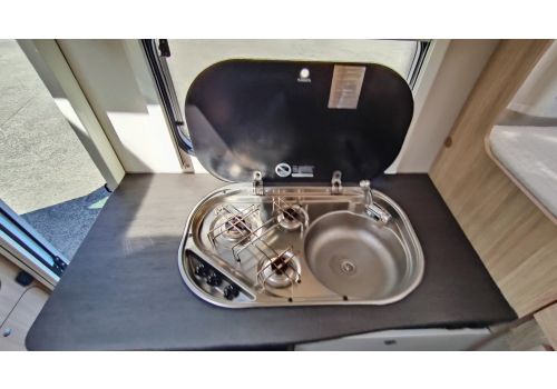 Autocaravana Perfilada SUNLIGHT V60 de Ocasión