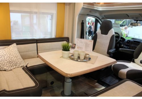 Autocaravana Perfilada DETHLEFFS Dethleffs Trend T 6767 modelo 2018 de Ocasión