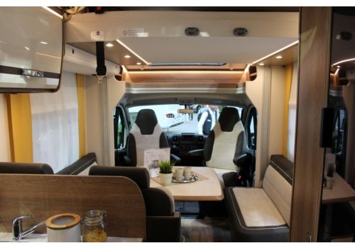 Autocaravana Perfilada DETHLEFFS Dethleffs Trend T 6767 modelo 2018 de Ocasión