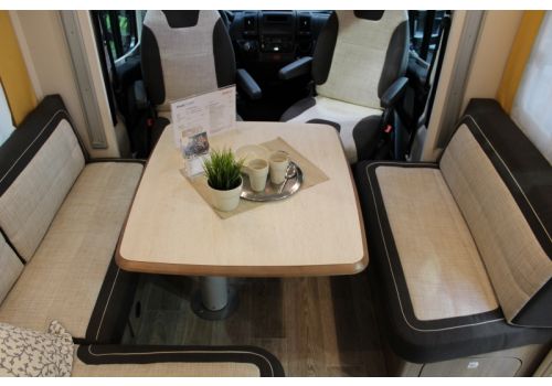 Autocaravana Perfilada DETHLEFFS Dethleffs Trend T 6767 modelo 2018 de Ocasión