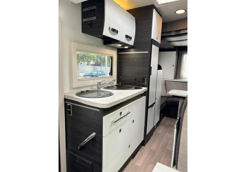 Autocaravana Perfilada BENIMAR Benimar Mileo 282 de Ocasión