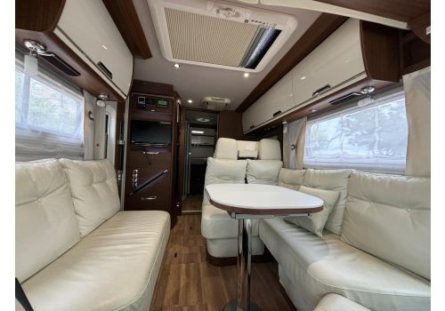 Autocaravana Integral NIESMANN BISCHOFF Arto 88 LE de Ocasión