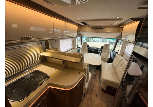 Autocaravana Integral NIESMANN BISCHOFF Arto 88 LE de Ocasión