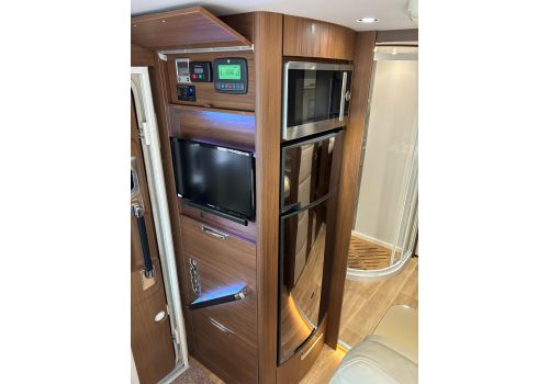 Autocaravana Integral NIESMANN BISCHOFF Arto 88 LE de Ocasión