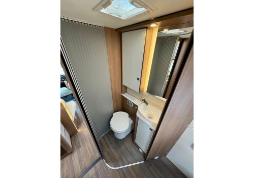Autocaravana Perfilada BURSTNER Lyseo Privilege T 700 de Ocasión
