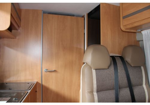 Furgoneta Cámper GLOBECAR Globestar 640 DK modelo 2017 de Ocasión