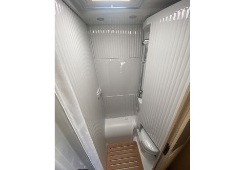Autocaravana Perfilada SUNLIGHT V60 de Ocasión
