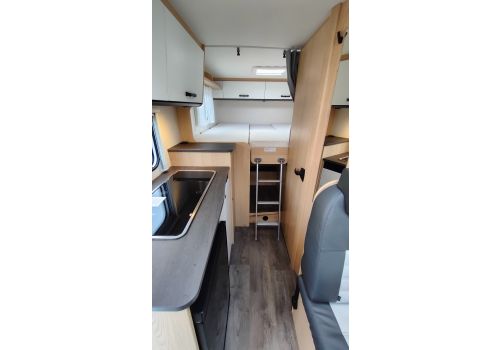 Autocaravana Perfilada SUNLIGHT V66 de Ocasión