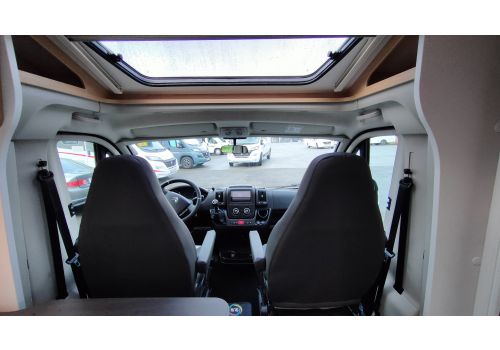 Autocaravana Perfilada SUNLIGHT V66 de Ocasión