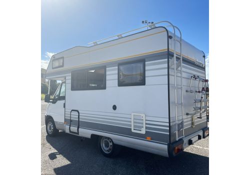Autocaravana Capuchina BENIMAR Sport 4000 2C de Ocasión