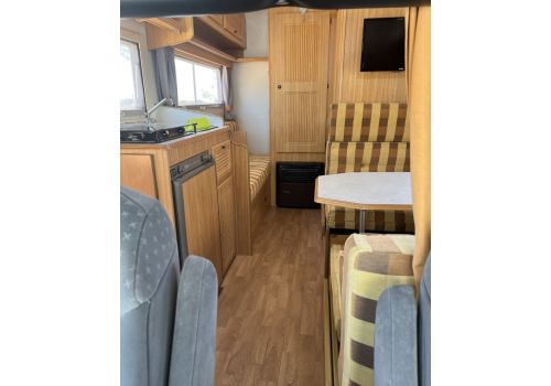 Autocaravana Capuchina BENIMAR Sport 4000 2C de Ocasión