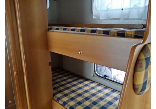 Autocaravana Capuchina ELNAGH Marlin de Ocasión