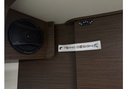 Autocaravana Integral MOBILVETTA Desing 8 K Yacht Tekno de Ocasión