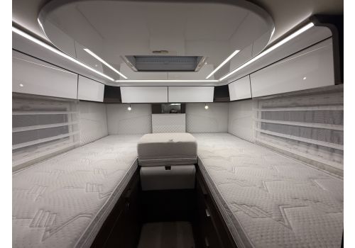Autocaravana Integral MOBILVETTA Desing 8 K Yacht Tekno de Ocasión