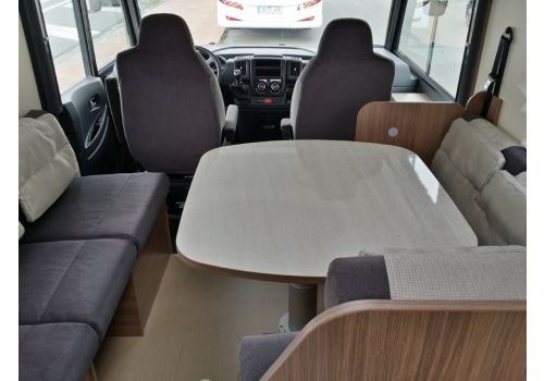Autocaravana Integral ITINEO SB 700 modelo 2016 de Ocasión