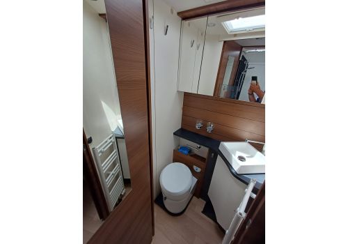 Autocaravana Integral RAPIDO i 190 Distinction de Ocasión