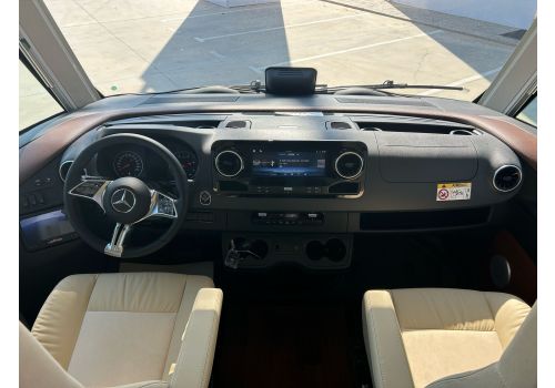 Autocaravana Integral CARTHAGO Chic c-line I 5.0 QB L Superior de Ocasión