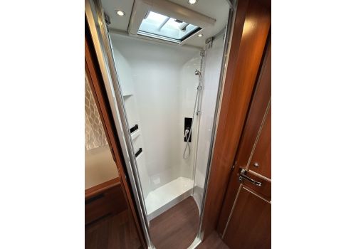 Autocaravana Integral CARTHAGO Chic c-line I 5.0 QB L Superior de Ocasión