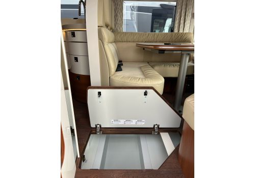 Autocaravana Integral CARTHAGO Chic c-line I 5.0 QB L Superior de Ocasión