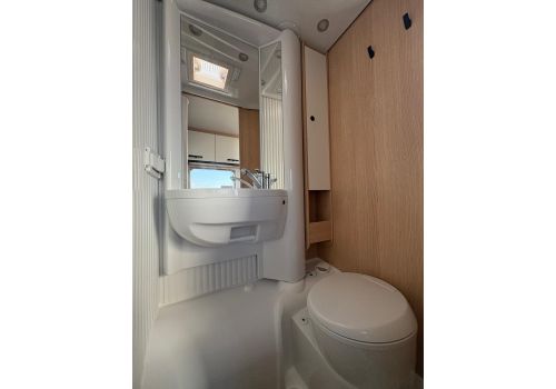 Autocaravana Perfilada SUNLIGHT V60 de Ocasión