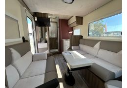 Autocaravana Perfilada ROLLER TEAM Kronos 230 TL FIT Nueva en Venta