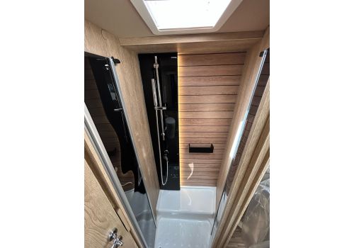 Autocaravana Integral MOBILVETTA Kea I 90 de Ocasión