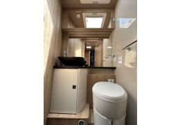 Autocaravana Integral MOBILVETTA Kea I 90 Nueva en Venta